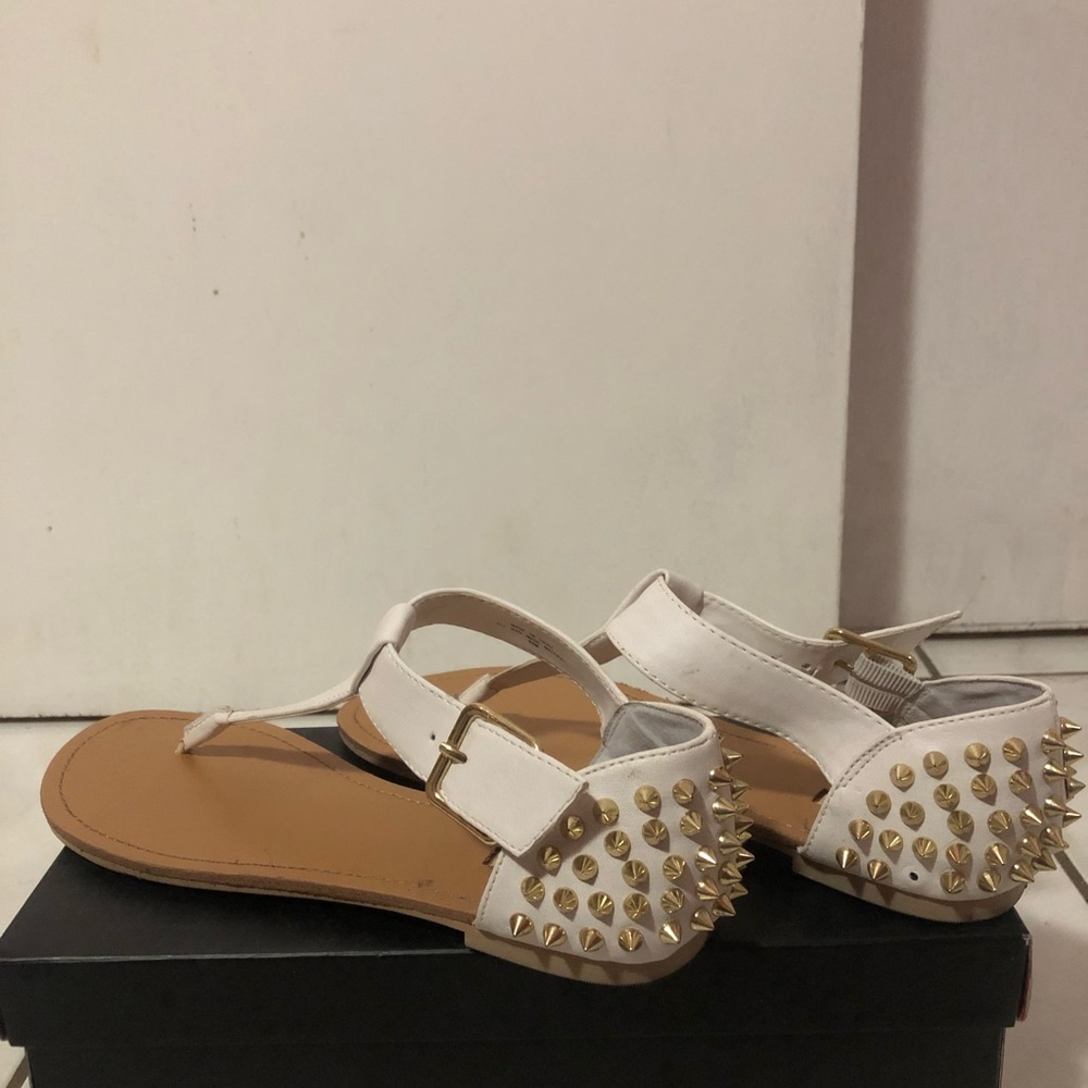 Sandals - Picture 4 of 5